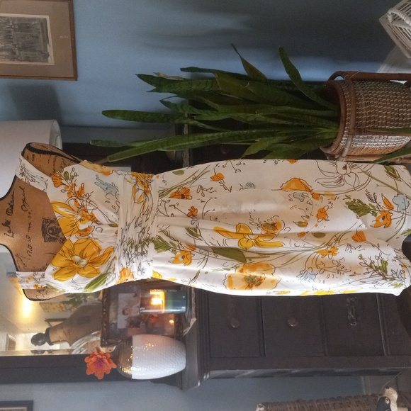 Alex Marie Dresses & Skirts - Alex Marie Caroline Spring Floral Print Dress in Ivory & Lemon Yellow Poppy